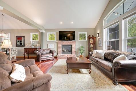 50 Rainier Lane Port Ludlow WA 98365