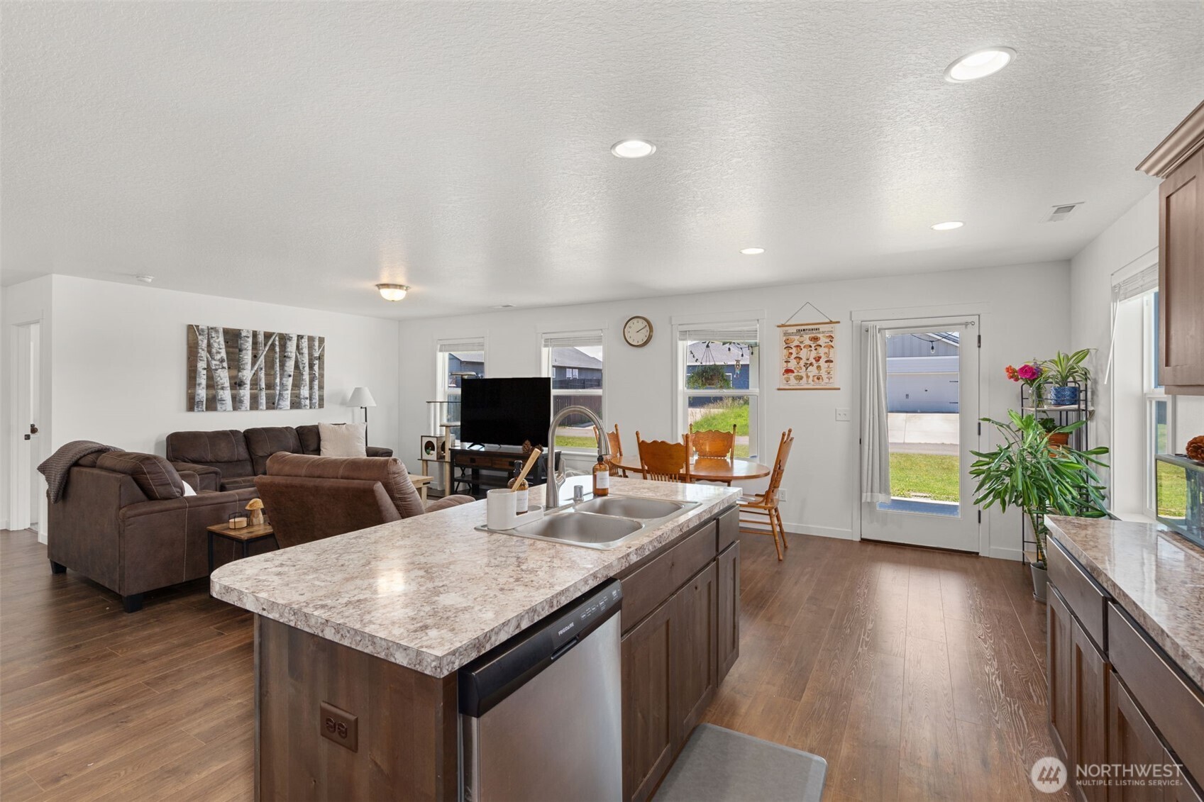 401 Cardinal Avenue Winlock WA 98596