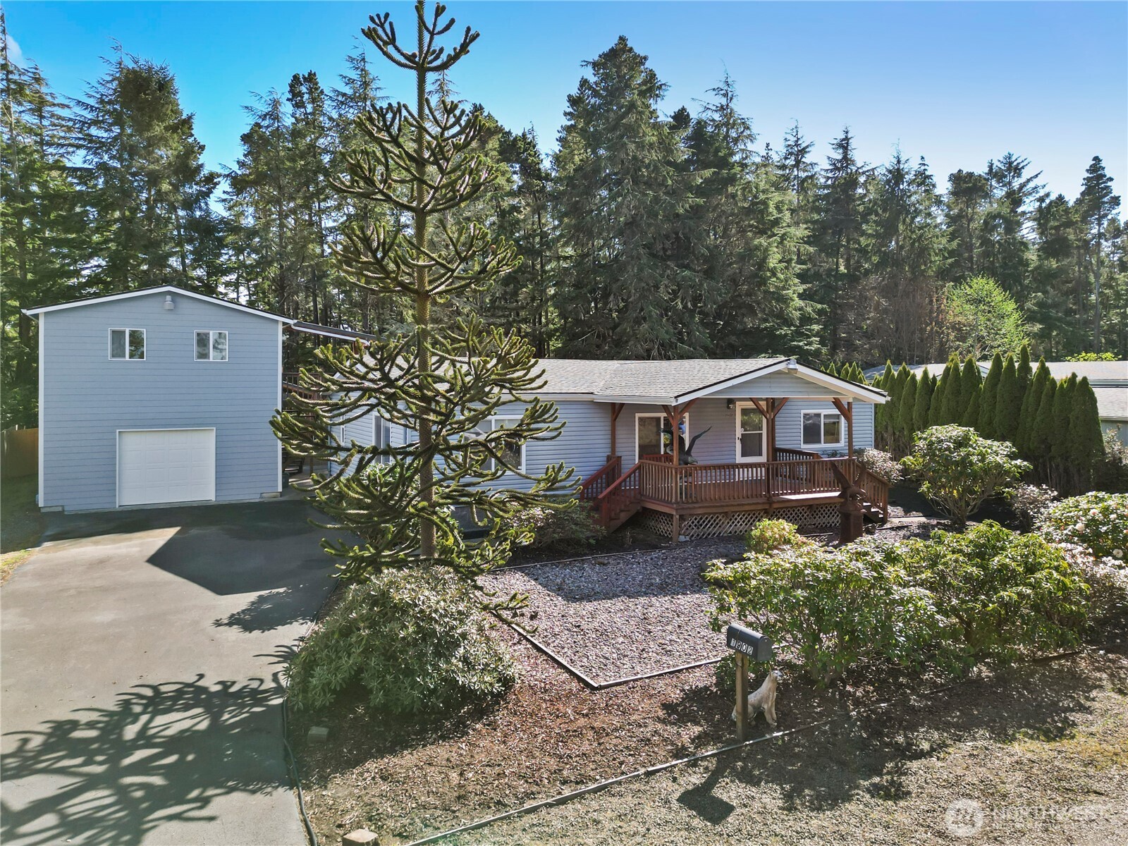 1902 229th Place Ocean Park WA 98640
