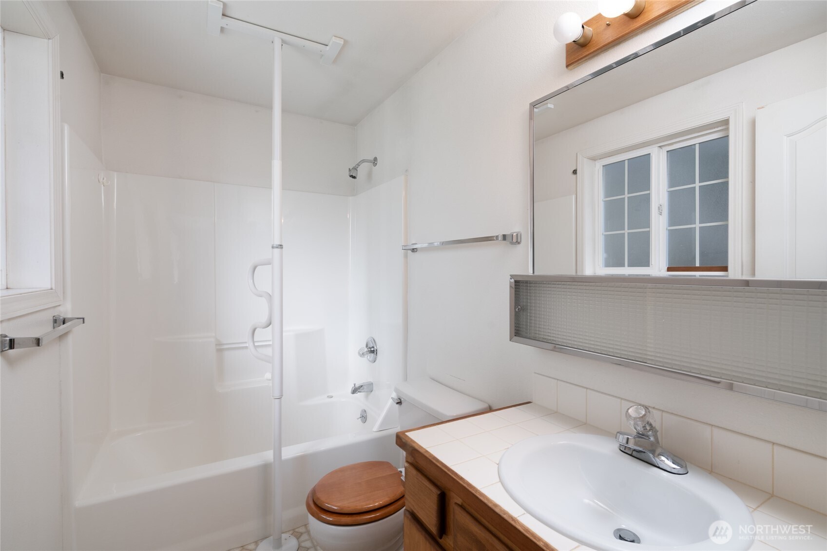 2219 13th Anacortes WA 98221