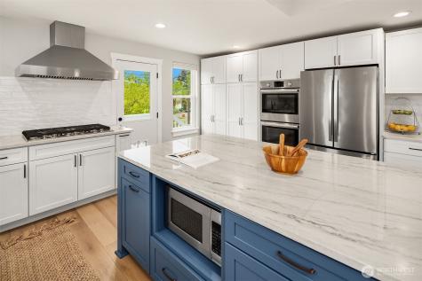 915 30th Avenue S Seattle WA 98144