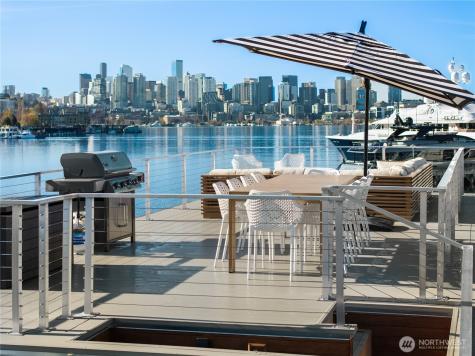2309 N Northlake Way Seattle WA 98107