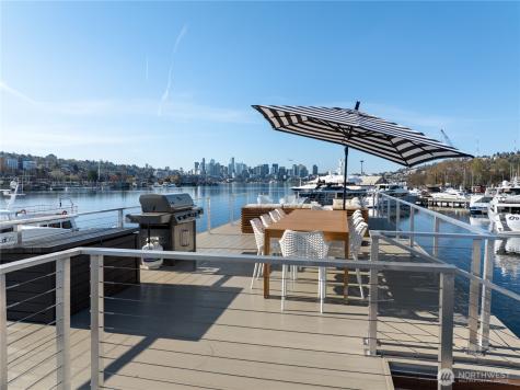 2309 N Northlake Way Seattle WA 98107