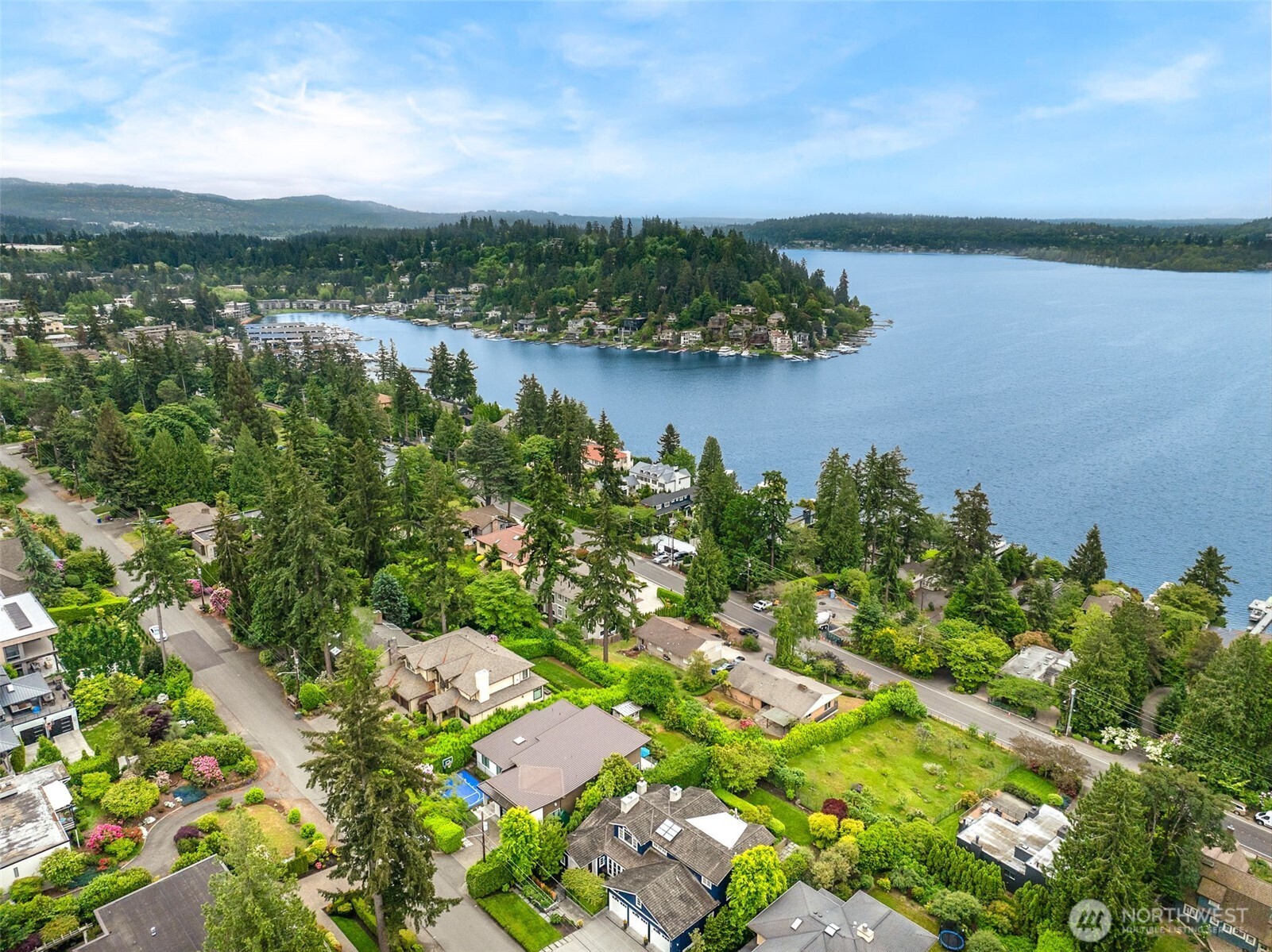 9510 Lake Washington Boulevard NE Bellevue WA 98004