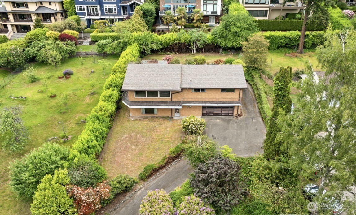9510 Lake Washington Boulevard NE Bellevue WA 98004