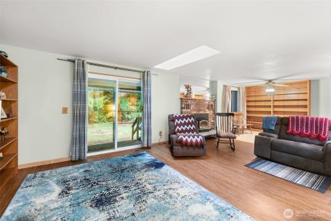 4617 200th Street SE Bothell WA 98012