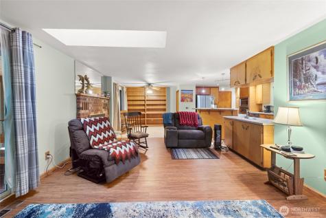 4617 200th Street SE Bothell WA 98012