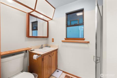 4617 200th Street SE Bothell WA 98012