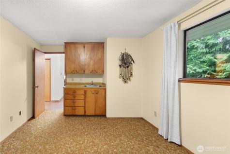 4617 200th Street SE Bothell WA 98012