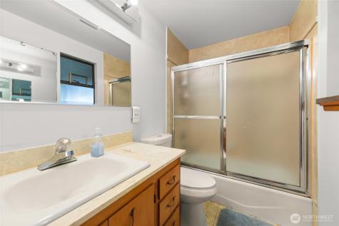 4617 200th Street SE Bothell WA 98012