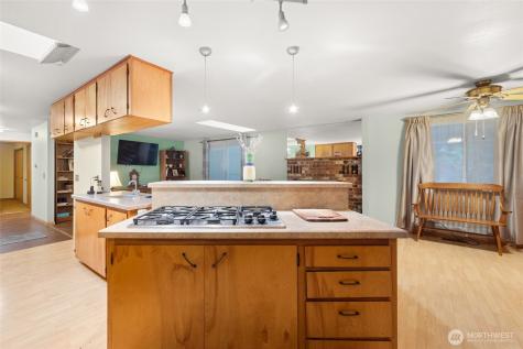 4617 200th Street SE Bothell WA 98012