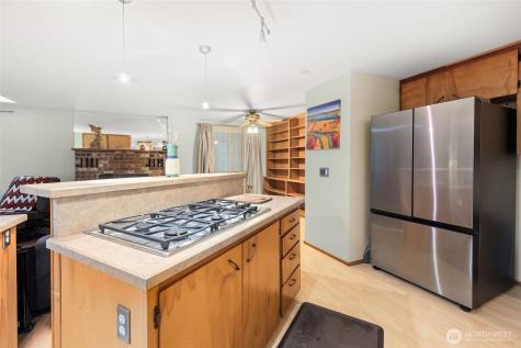4617 200th Street SE Bothell WA 98012