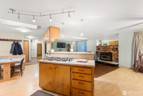 4617 200th Street SE Bothell WA 98012