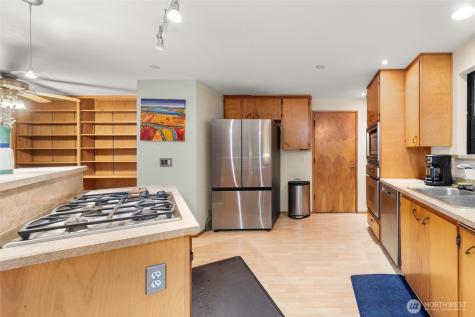 4617 200th Street SE Bothell WA 98012