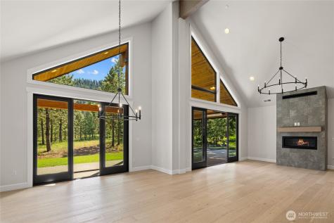 1061 Domerie Park Loop Cle Elum WA 98922
