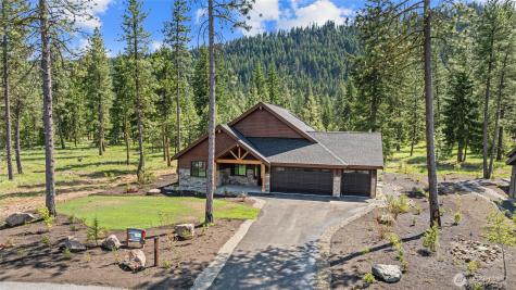 1061 Domerie Park Loop Cle Elum WA 98922