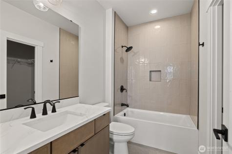 1061 Domerie Park Loop Cle Elum WA 98922