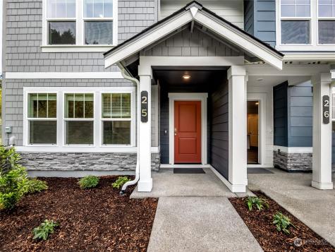 15819 Elm Sumner WA 98390