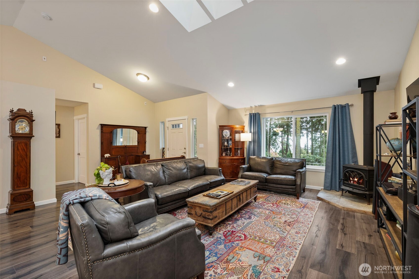 10278 NE Shore Drive Indianola WA 98342