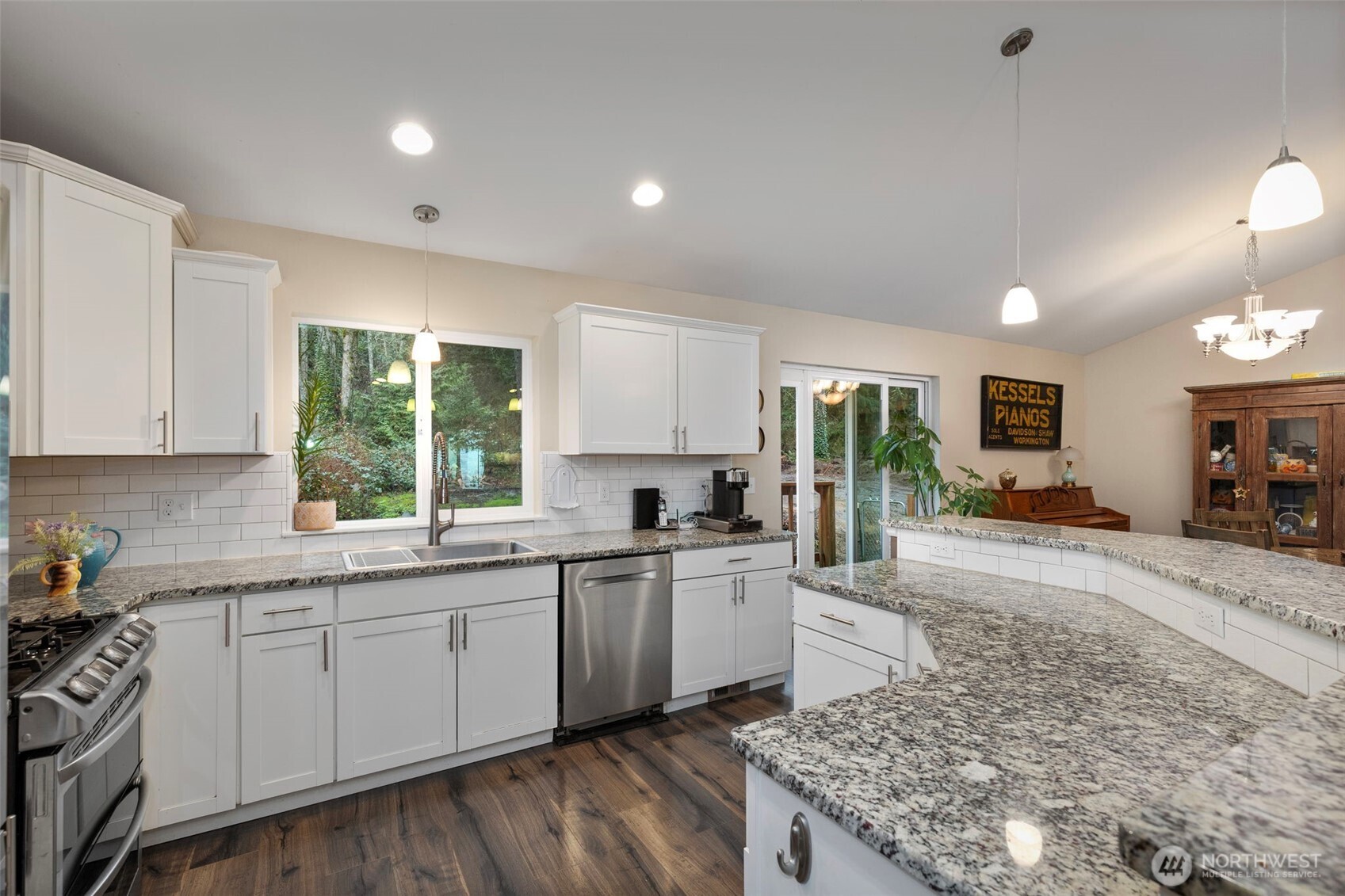 10278 NE Shore Drive Indianola WA 98342