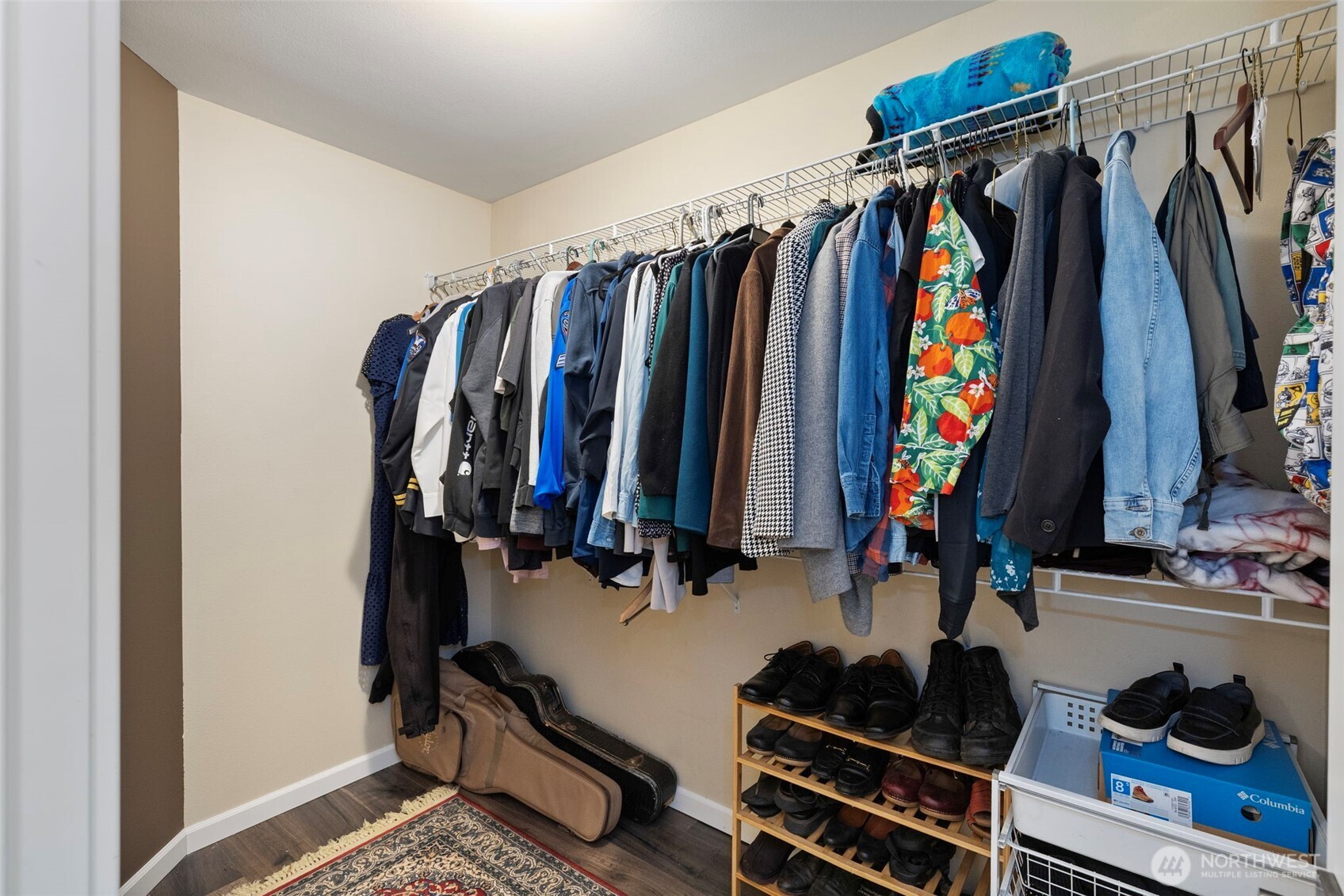 10278 NE Shore Drive Indianola WA 98342