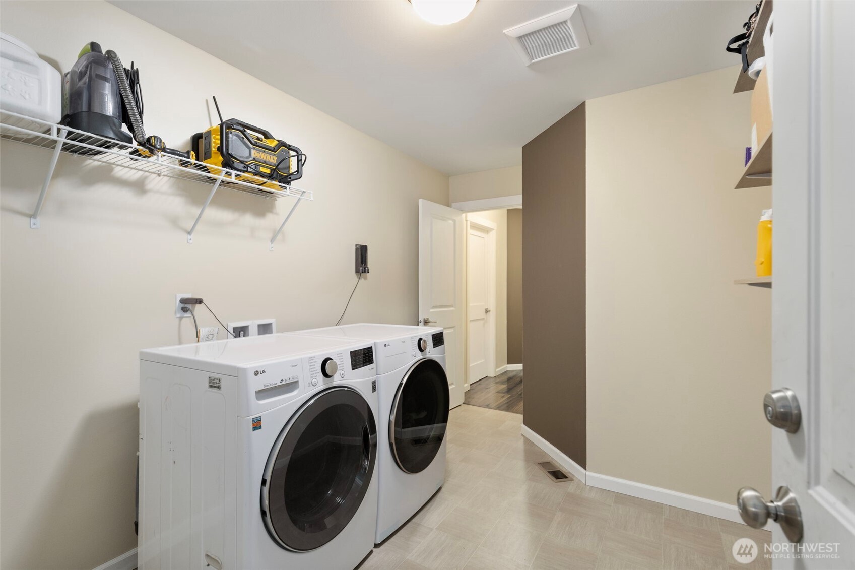 10278 NE Shore Drive Indianola WA 98342