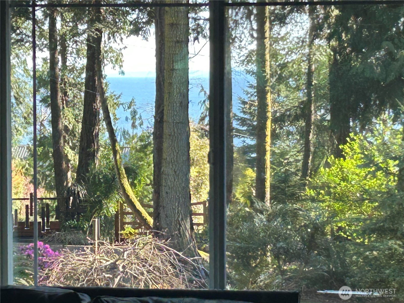 10278 NE Shore Drive Indianola WA 98342