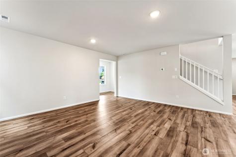 9840 Ferns Loop SE Yelm WA 98597