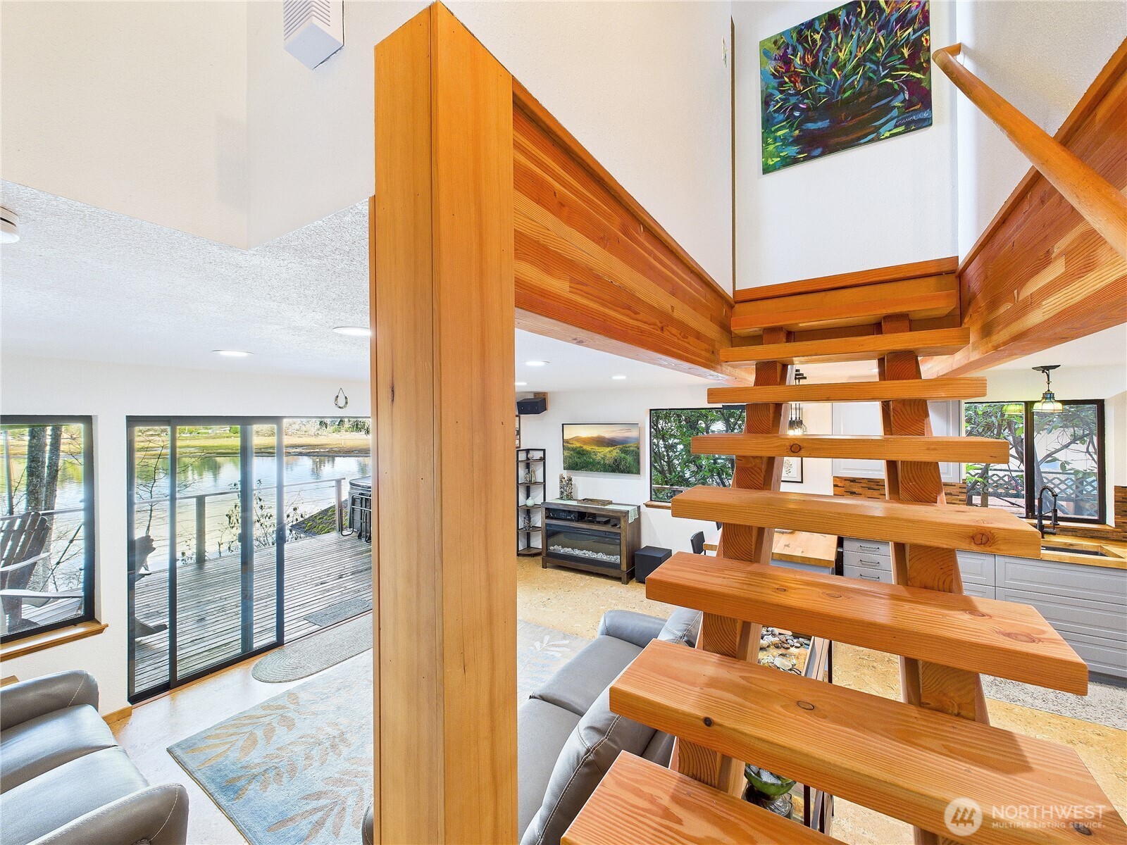 1341 E Beaver Avenue Shelton WA 98584