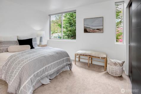 4809 Delridge Way SW Seattle WA 98106