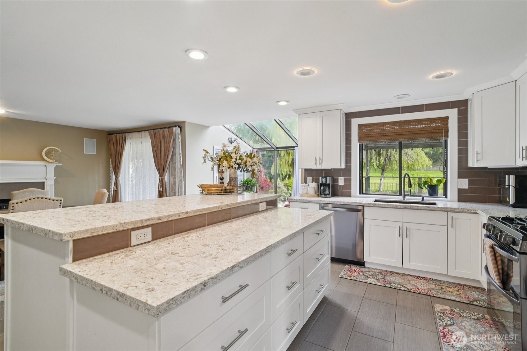 25114 Lake Wilderness Country Club Drive SE Maple Valley WA 98038