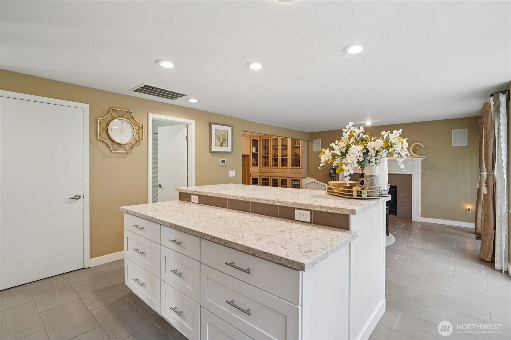 25114 Lake Wilderness Country Club Drive SE Maple Valley WA 98038