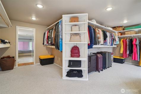 25114 Lake Wilderness Country Club Drive SE Maple Valley WA 98038
