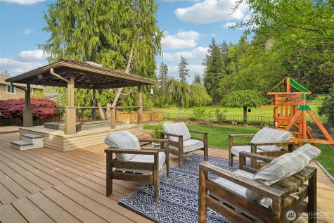 25114 Lake Wilderness Country Club Drive SE Maple Valley WA 98038