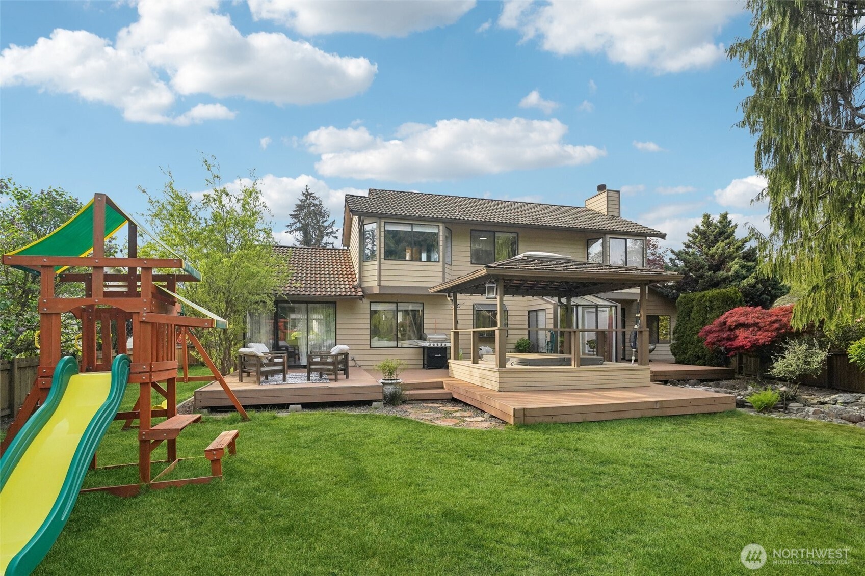 25114 Lake Wilderness Country Club Drive SE Maple Valley WA 98038