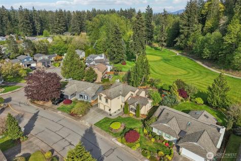 25114 Lake Wilderness Country Club Drive SE Maple Valley WA 98038