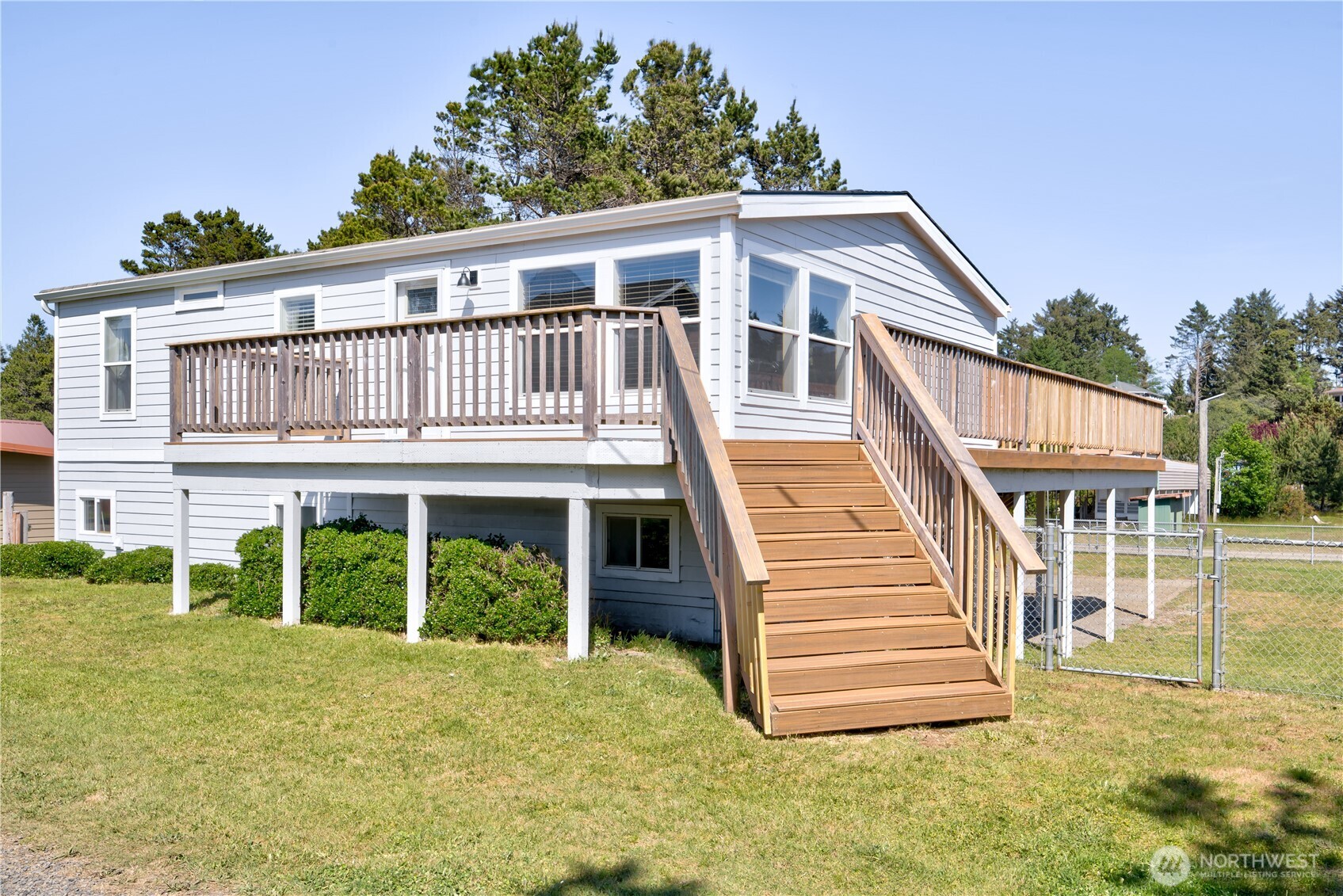 28009 I Lane Ocean Park WA 98640