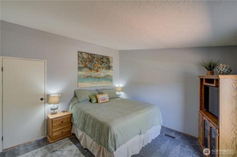 28009 I Lane Ocean Park WA 98640