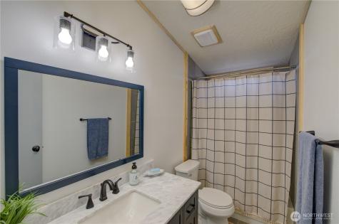 28009 I Lane Ocean Park WA 98640