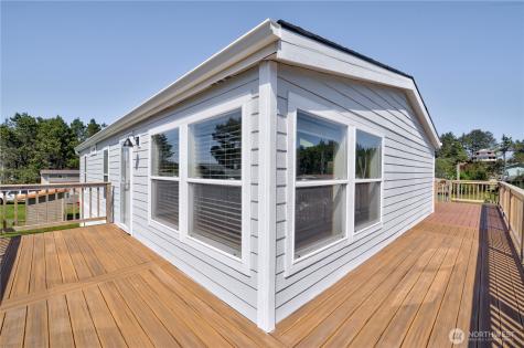 28009 I Lane Ocean Park WA 98640