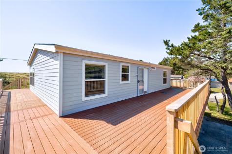 28009 I Lane Ocean Park WA 98640