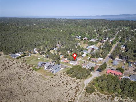 28009 I Lane Ocean Park WA 98640