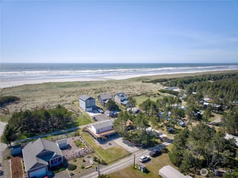 28009 I Lane Ocean Park WA 98640