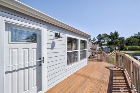 28009 I Lane Ocean Park WA 98640