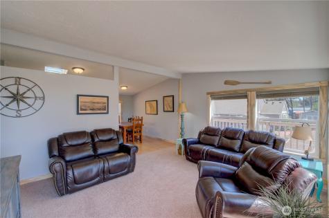 28009 I Lane Ocean Park WA 98640