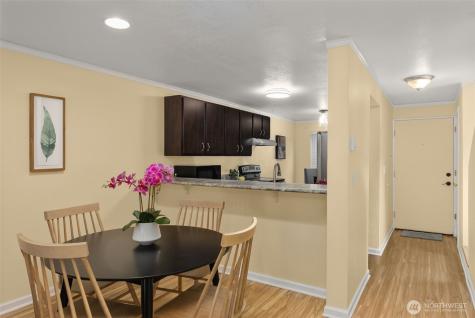 280 Newport Wy NW Issaquah WA 98027