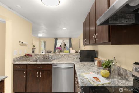 280 Newport Wy NW Issaquah WA 98027