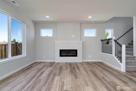 2401 SW Ridgeway Drive Oak Harbor WA 98277