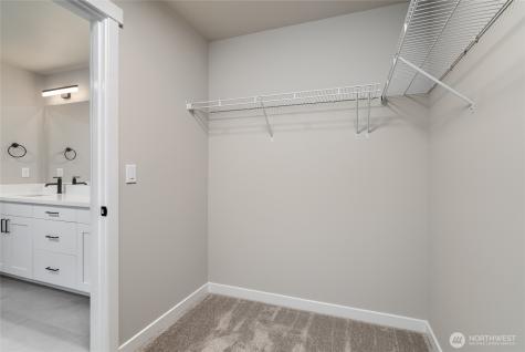 2401 SW Ridgeway Drive Oak Harbor WA 98277