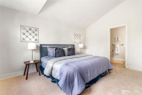 41 W Etruria Street Seattle WA 98119